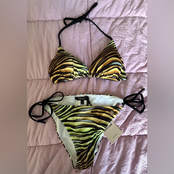 ROBERTO CAVALLI BEACHWEAR 2-Piece Bikini in Zebra Print - Picture 4 of 4